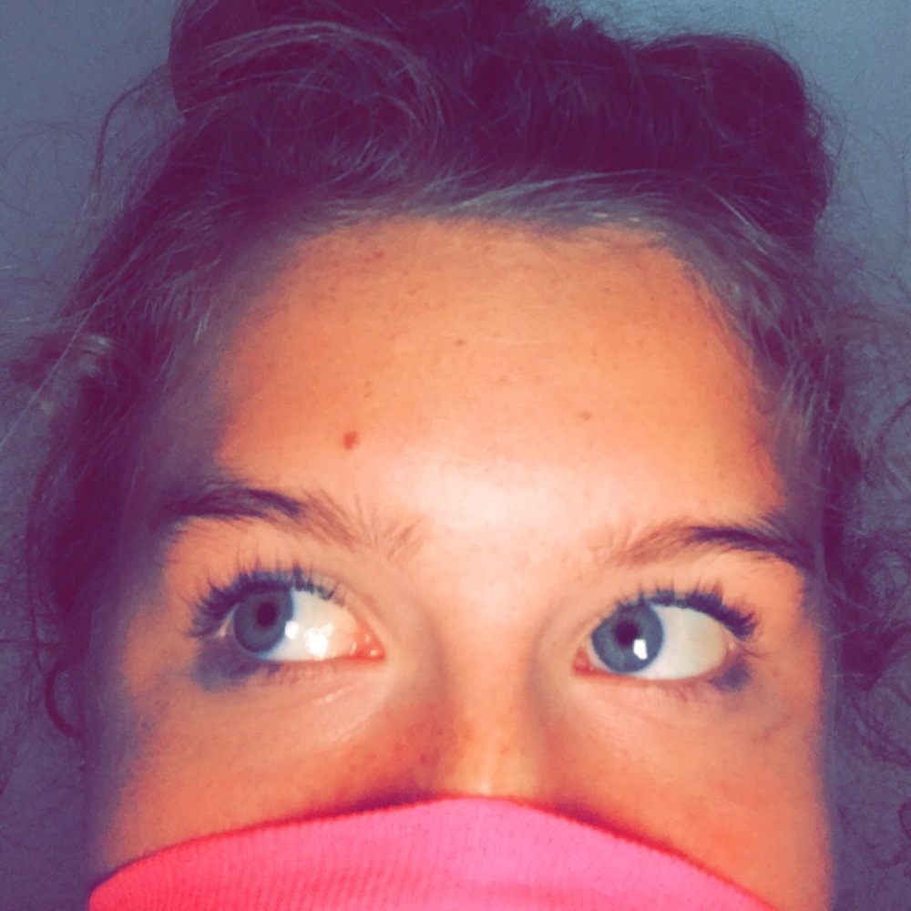 Meet your Posher, Eizabeth